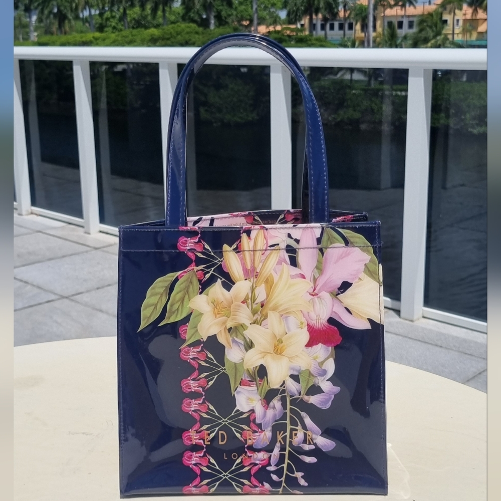 Ted Baker Icon Bag